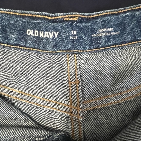 Old Navy Girls High Rise Adjustable Waist Denim Shorts For Youth. Size :16 Plus - Picture 3 of 6